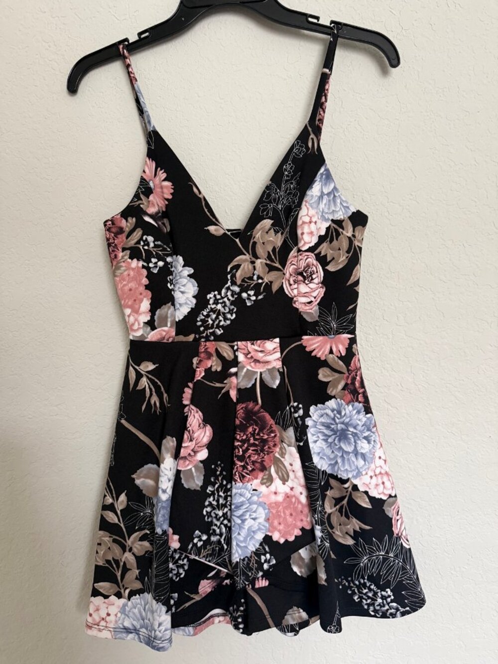 Windsor Black Floral Dress Romper Mini Spaghetti Strap V-Neck S Party Coquette